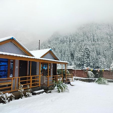 Lee Garden Himalayan Wooden Cottages Kasol Exterior foto