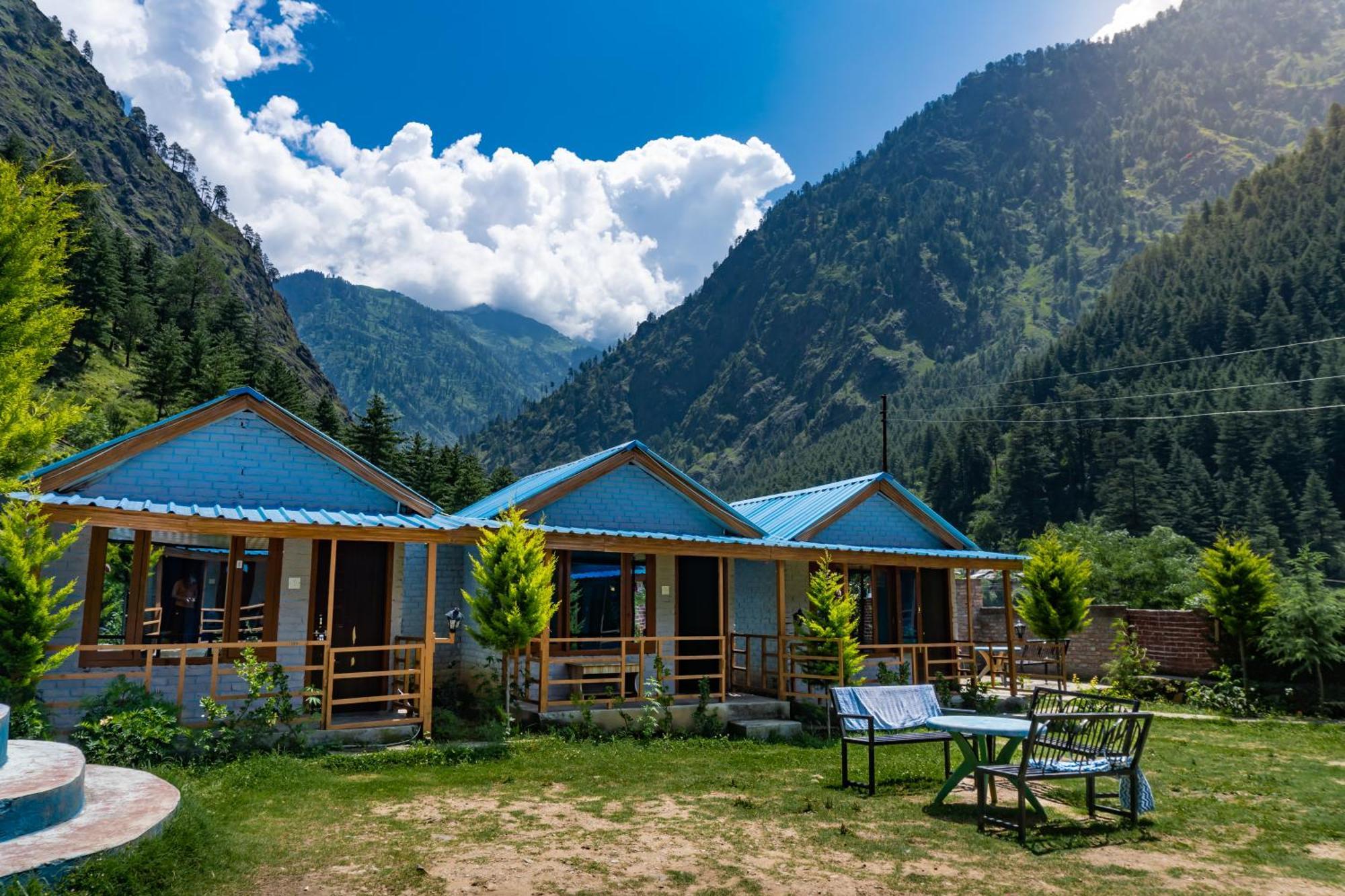 Lee Garden Himalayan Wooden Cottages Kasol Exterior foto